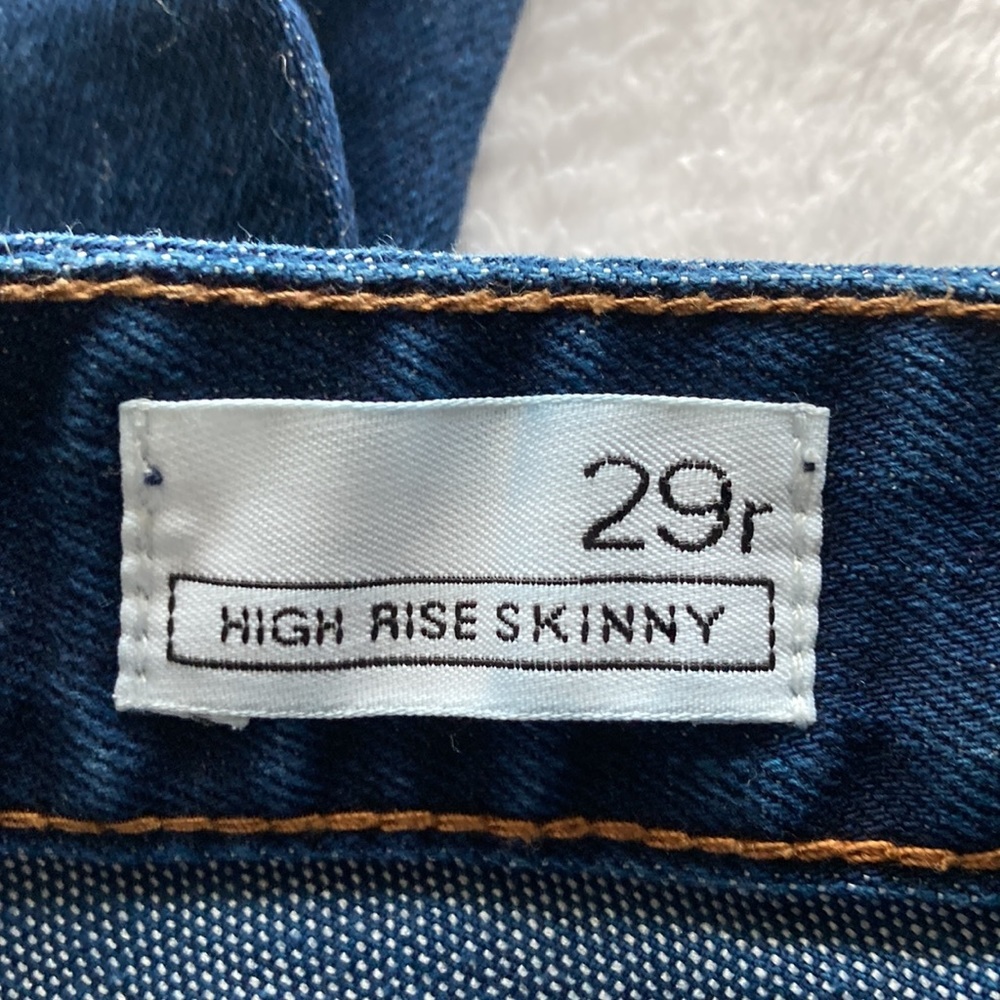 GAP 1969 Jeans - Picture 3 of 6